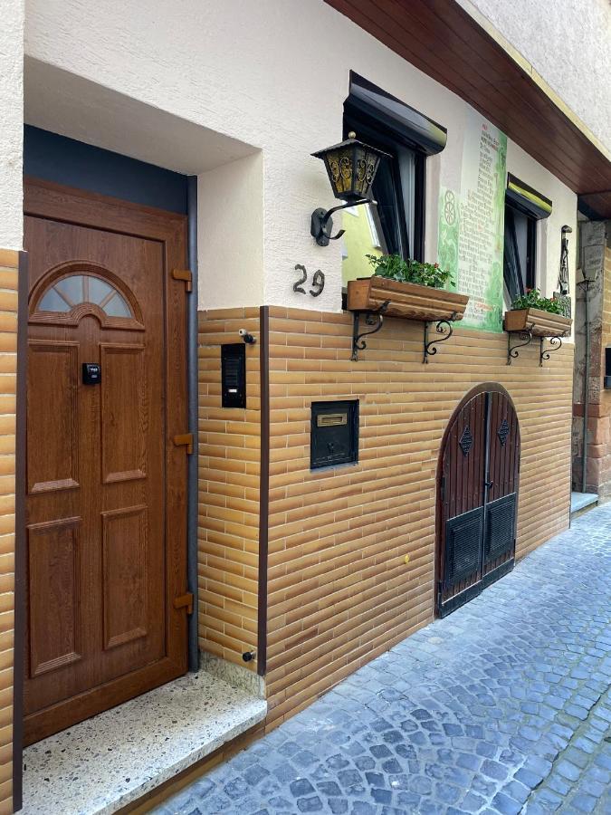 Alte Schmiede In Der Altstadt Von 보드만 루트빅스하펜 외부 사진